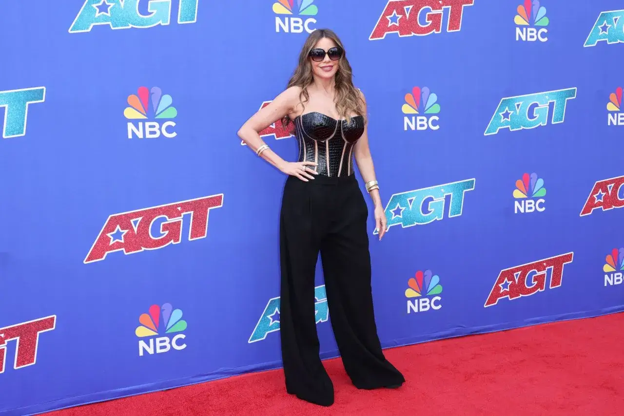 SOFIA VERGARA STILLS AT AGT SEASON 19 2024 RED CARPET IN PASADENA 6